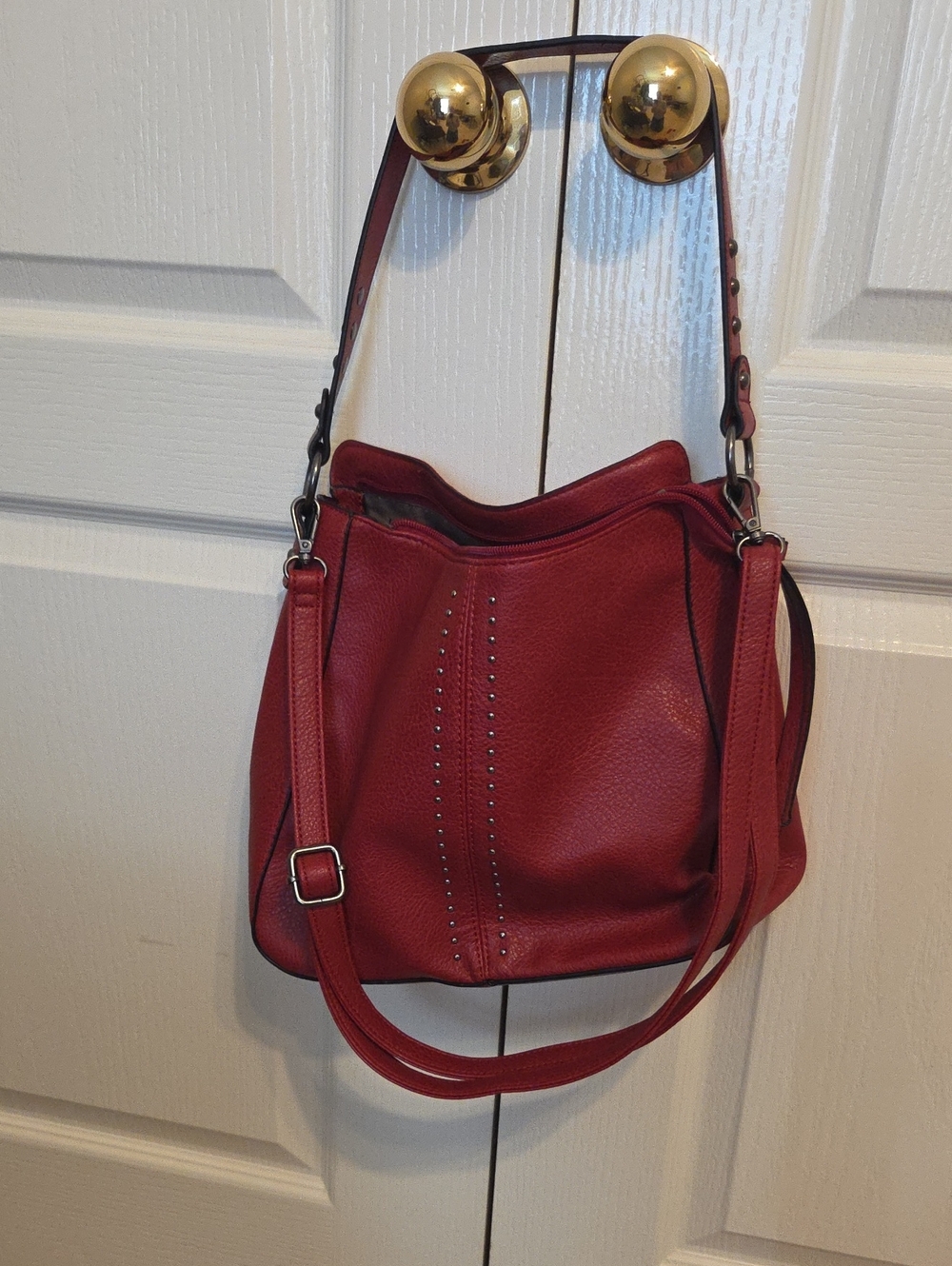 Montana West Red Stud-Detail Shoulder Bag/crossbody